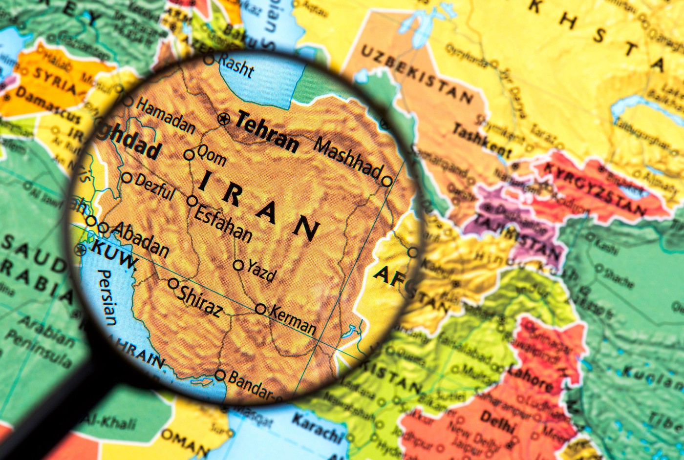 Emiratele Arabe Unite și Qatarul îndeamnă aliații să-l convingă pe Trump să oprească loviturile asupra Iranului (Bloomberg)