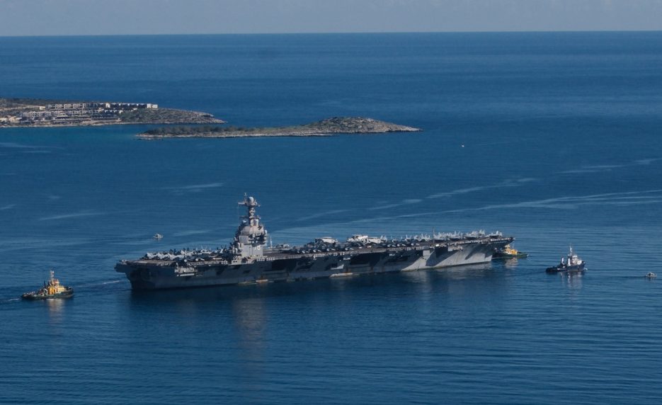 Cetățean georgian suspectat că a spionat o bază navală folosită de SUA și mișcările portavionului USS Gerald R. Ford, arestat în Grecia