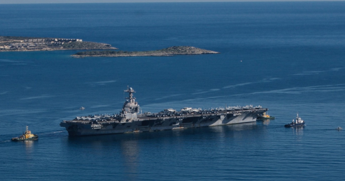 Cetățean georgian suspectat că a spionat o bază navală folosită de SUA și mișcările portavionului USS... Kép