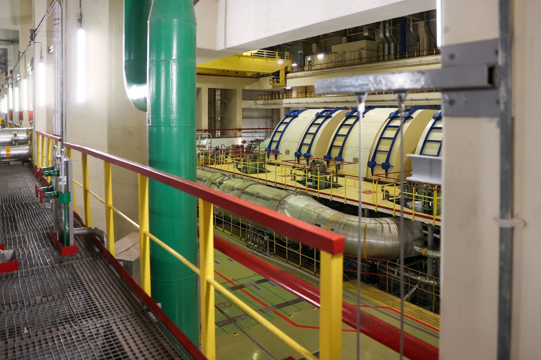 Rusia a oprit operaţiunile la centrala nucleară iraniană de la Bushehr. Întreg personalul a fost evacuat de teama „unui nou Cernobîl”