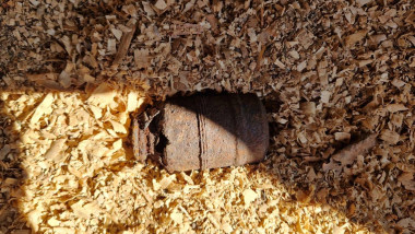 grenada descoperita de localnic