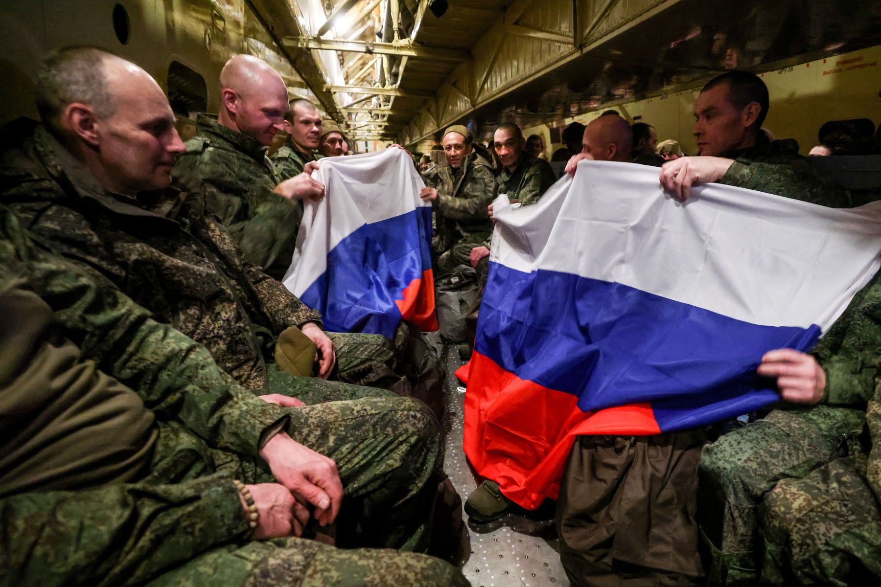 Ce condamnări au primit cinci militari ucraineni, participanți la ofensiva din Kursk, după ce au căzut prizonieri în Rusia