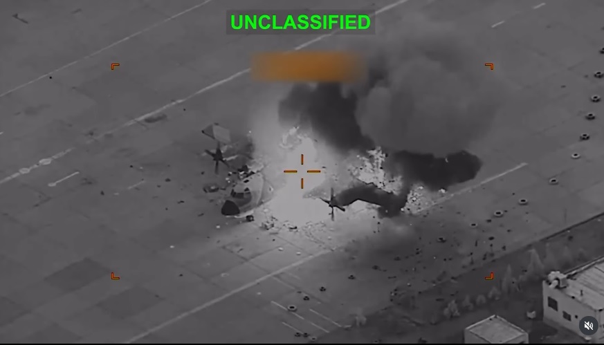 Momentul în care rachetele americane surprind la sol mai multe avioane ale Iranului și le distrug