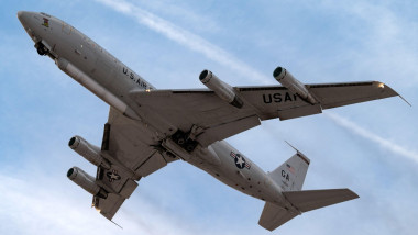 avion SUA E-8C Joint Surveillance Target Attack Radar System (JSTARS)