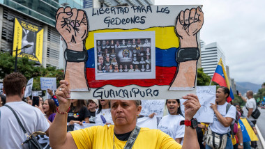 Women, activists, and relatives of political prisoners marched in Caracas on International Women's Day to demand an end to gender violence, better living conditions in Venezuela, and the release of more than 100 women imprisoned for political reasons in t