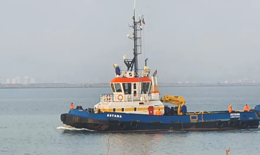 Au fost reluate căutările marinarilor dispăruți în urma scufundării remorcherului Astana