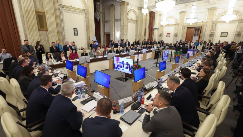 BUCURESTI - PARLAMENT - BUGET - DEZBATERI GENERALE IN COMISIE -