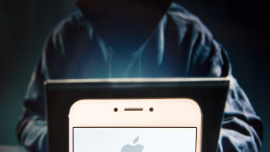 iphone hacker atac apple informatic cibernetic