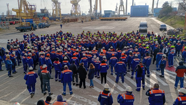 damen mangalia protest