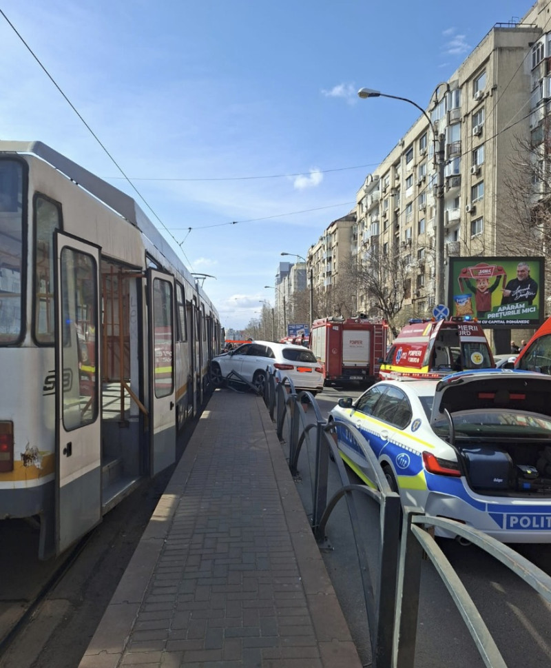 accident auto tramvai 2