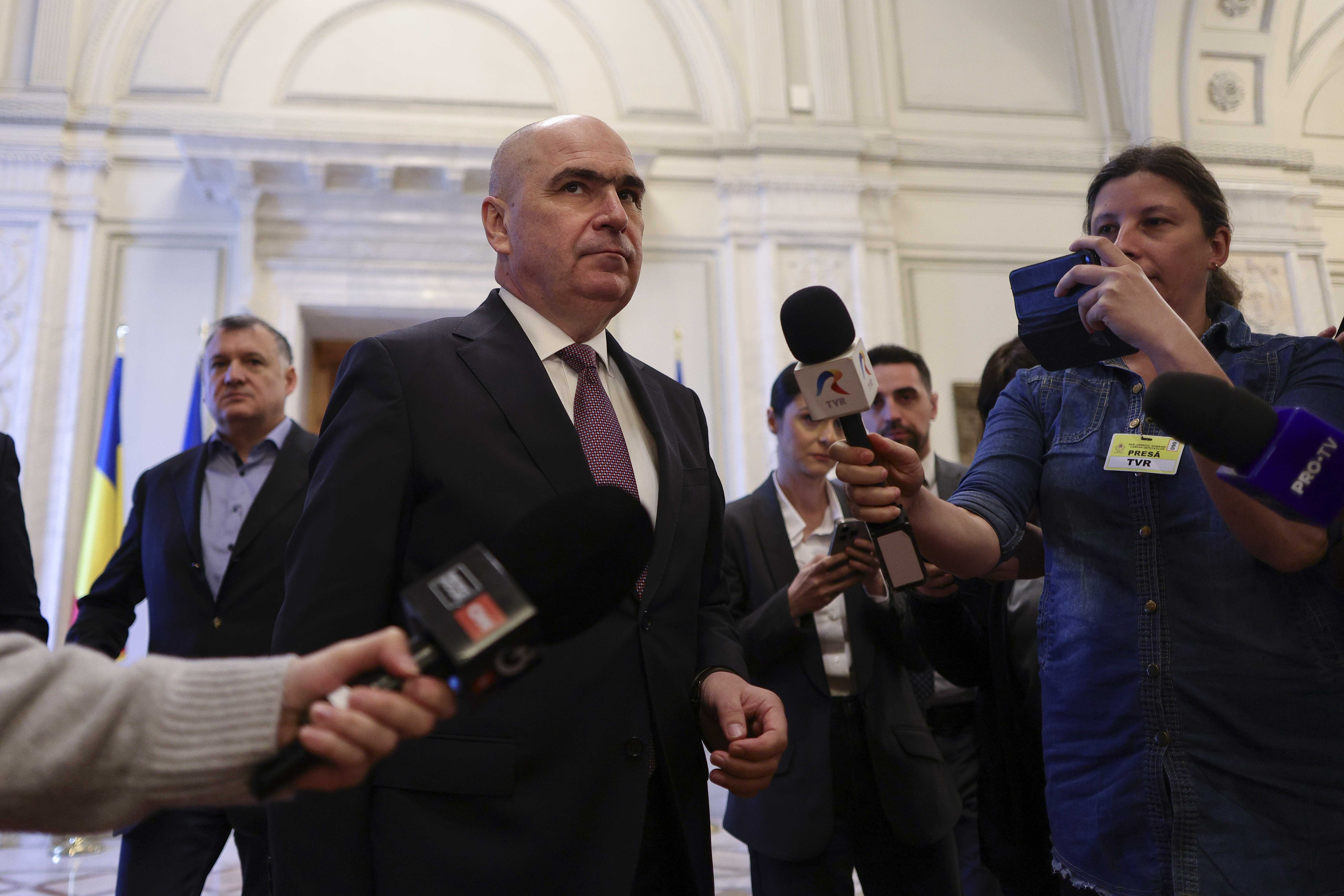 Răspunsul lui Bolojan, întrebat dacă mai rămâne președintele PNL în cazul în care trece moţiunea de cenzură