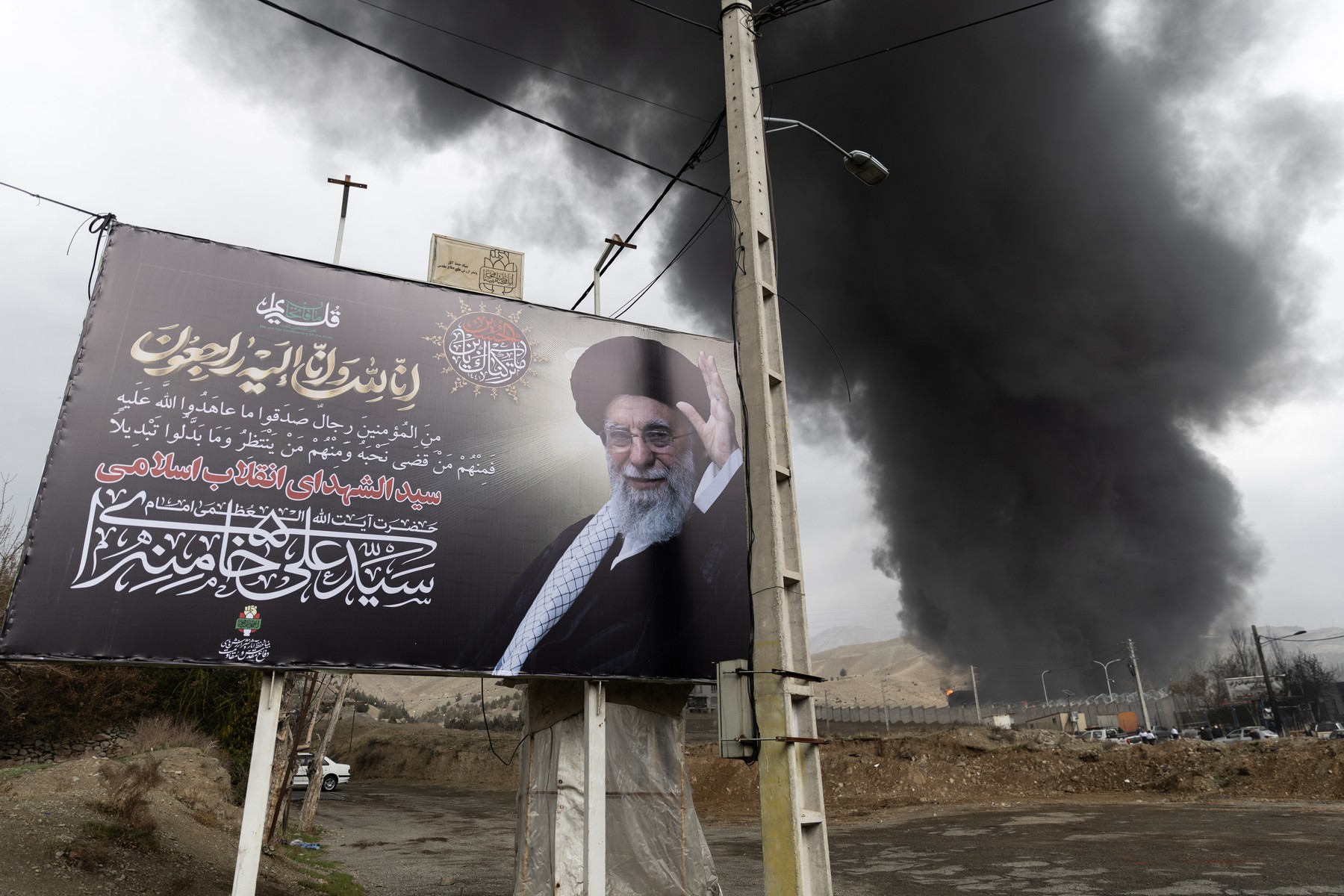 Luptă în interiorul Casei Albe privind războiul din Iran: consilierii lui Trump încearcă să influențeze traiectoria conflictului