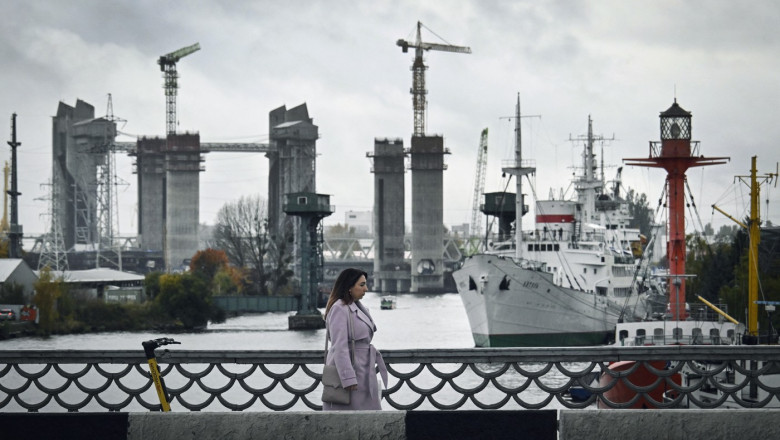 imagine cu portul din Kaliningrad