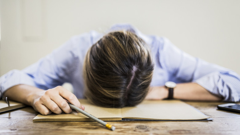 Legea burnout-ului a fost respinsă de Senat. Aproape toate partidele s-au abținut sau au votat împotriva proiectului