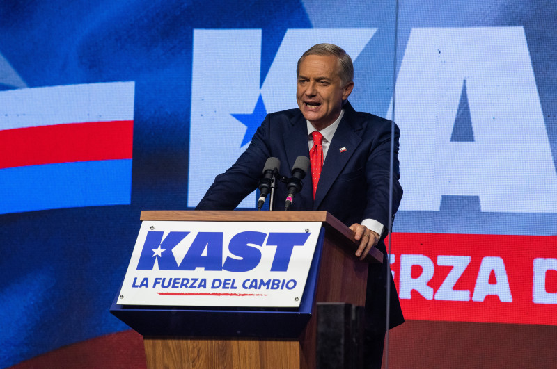 Chileans Vote For President In Tight Election