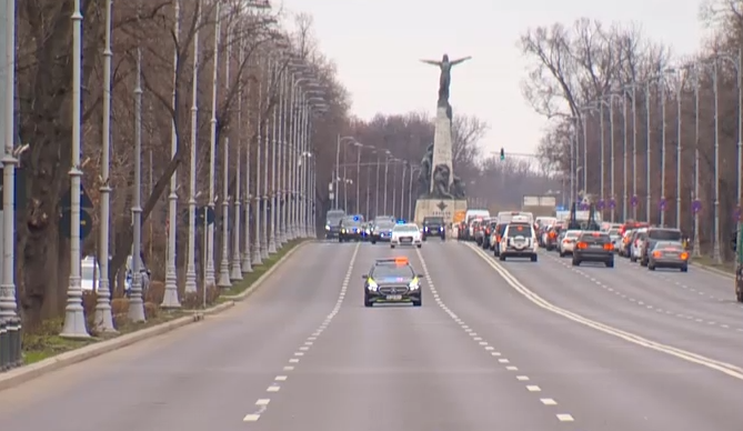 Volodimir Zelenski a ajuns la București. Președintele Ucrainei va fi primit de Nicușor Dan la Cotroceni, întâlnire și cu Ilie Bolojan