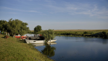 Vedere din satul Letea din Delta Dunarii, judetul Tulcea.