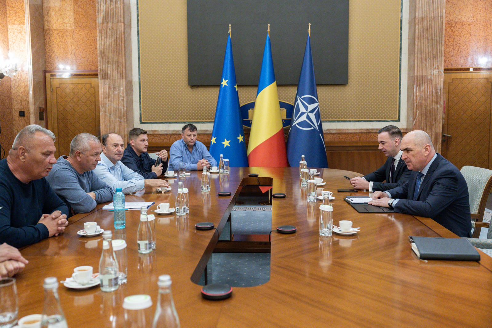 Mesajul lui Ilie Bolojan pentru minerii protestatari: „Înțeleg situația, însă sunt corect și vă spun adevărul”