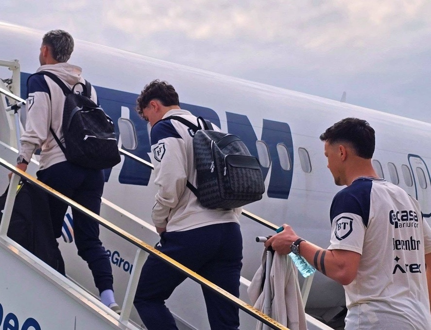 Turcia-Romania, barajul pentru CM 2026. Echipa naţională a plecat la Istanbul. Generaţia de Aur, alături de Generaţia de Suflet