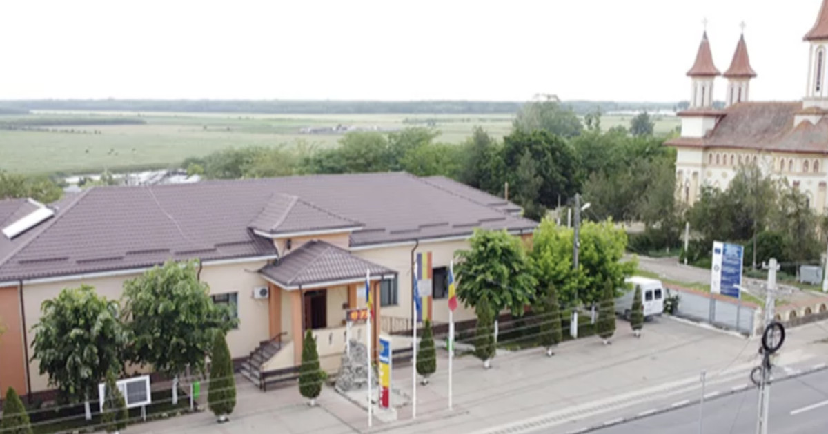 Jaf la Primăria Ivești, Galați: 100.000 lei furați