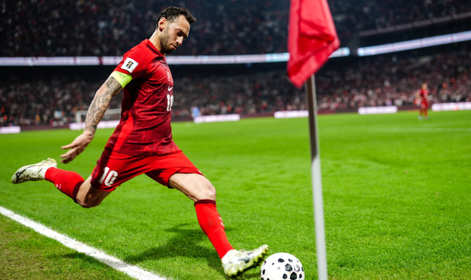 Hakan Çalhanoğlu: România are jucători de calitate. Sunt recunoscător domnului Lucescu, el a construit echipa asta a Turciei