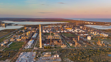 Petromidia - vedere aeriana