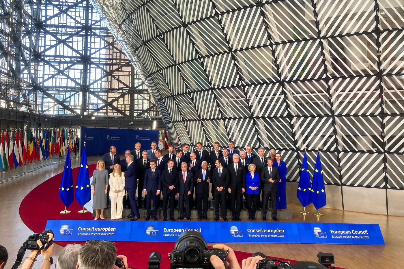 UE solicită redeschiderea Strâmtorii Ormuz. Ce spun europenii despre atacurile asupra instalaţiilor energetice şi de alimentare cu apă