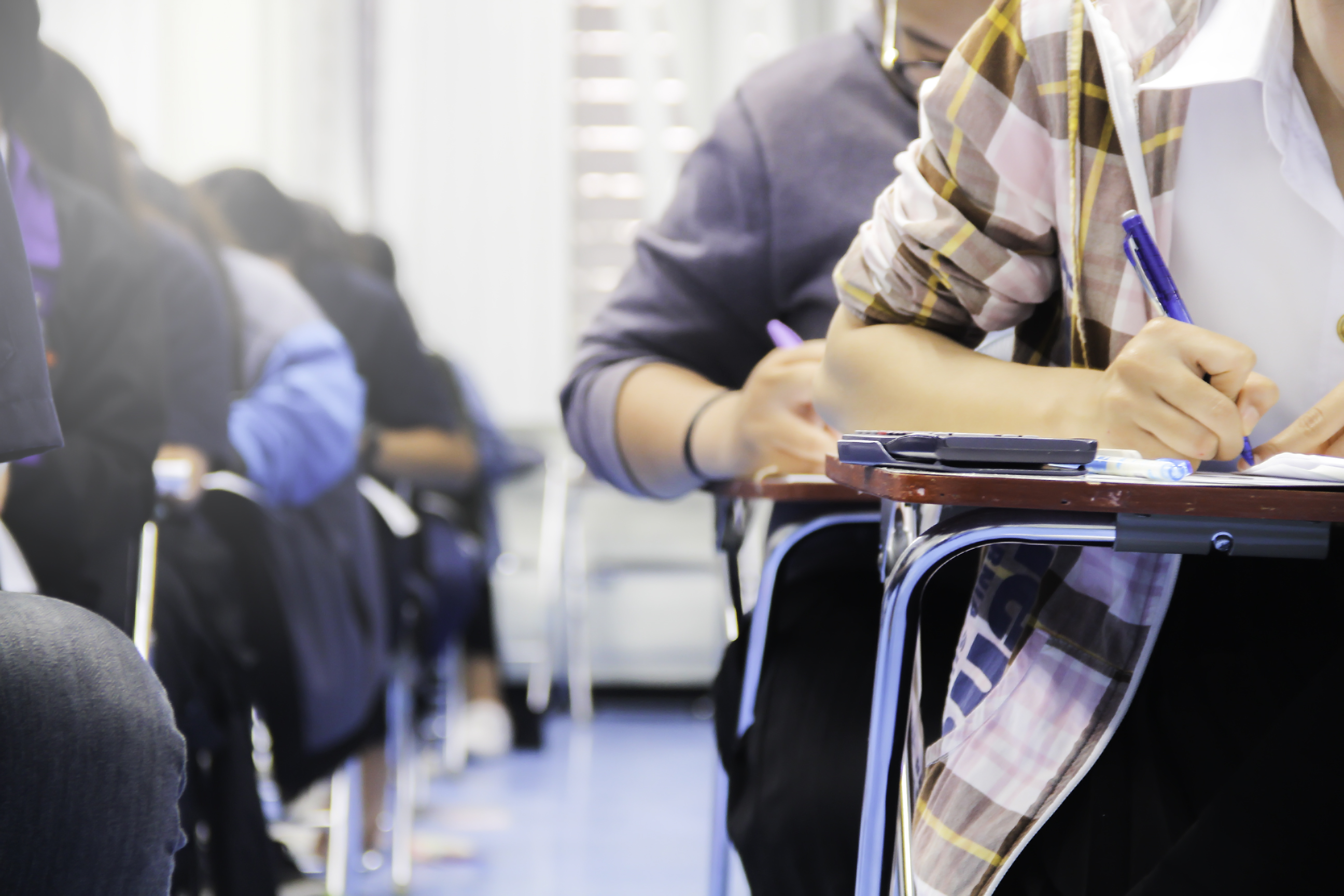 Simulare Bac 2026 la română: Baremul de corectare, publicat de Ministerul Educației. Când se afișează rezultatele