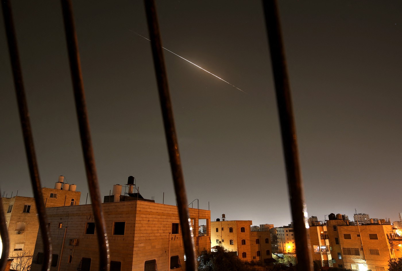 Război în Orientul Mijlociu, ziua 23. Israelul avertizează că Iranul dezvoltă rachete de 4.000 km care pot lovi Europa, Asia și Africa