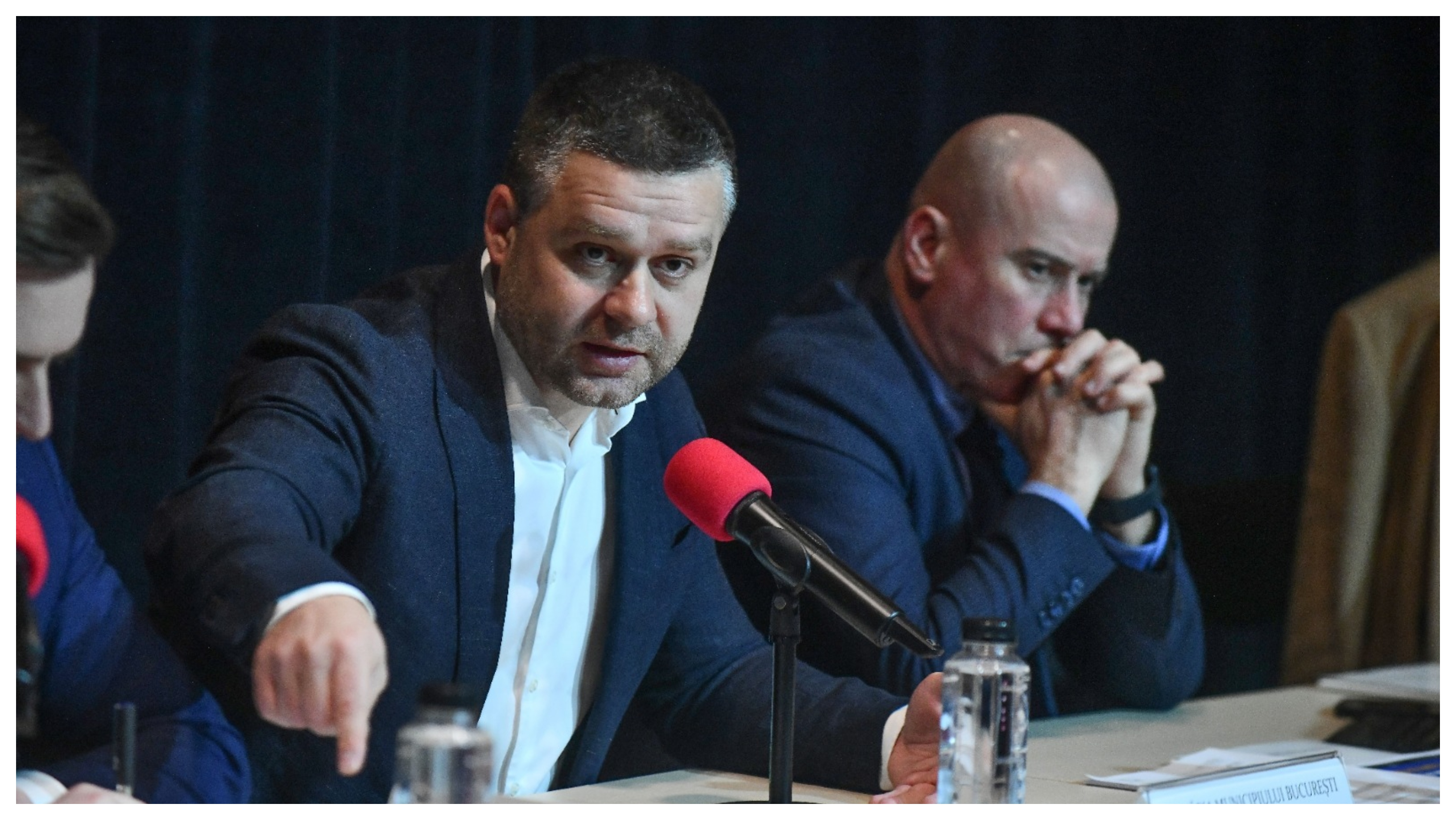 Cum vrea Primăria Capitalei să curețe Bucureștiul de graffiti. Ciucu: Îmi este rușine de halul în care arată orașul”