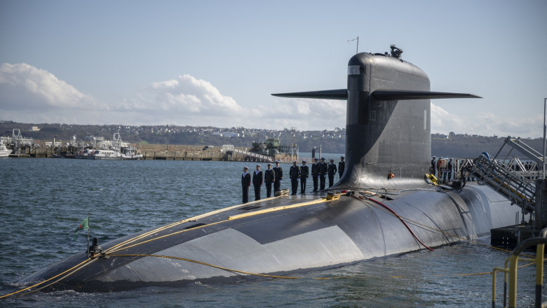 Românca arestată pentru că ar fi încercat să intre într-o bază a submarinelor nucleare britanice din Scoția scapă de urmărirea penală