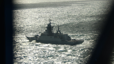Royal Navy tracks Russian vessels in UK waters