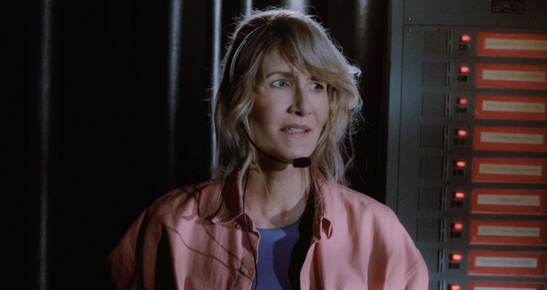 Jeffrey Epstein, subiectul unui viitor serial TV: Laura Dern va juca rolul jurnalistei care a provocat arestarea pedofilului