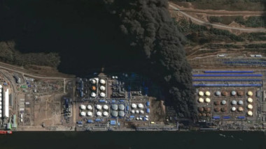 O imagine din satelit a portului Ust-Luga din regiunea Leningrad, realizată pe 27 martie