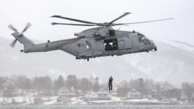 Commandos drill chilly helicopter insertions amid rising Russian threats