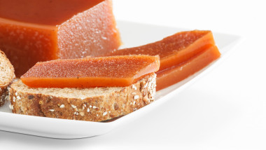 Quince marmalade on bread