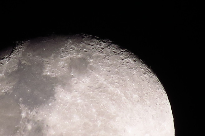 Moon: Artemis II Mission