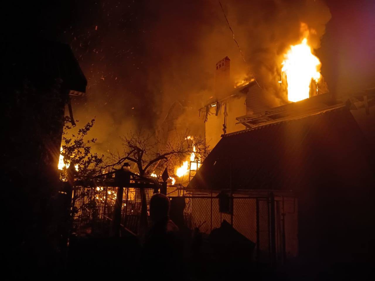 Cel puțin 3 persoane, inclusiv un copil, au fost ucise de un atac al Rusiei asupra Odesei