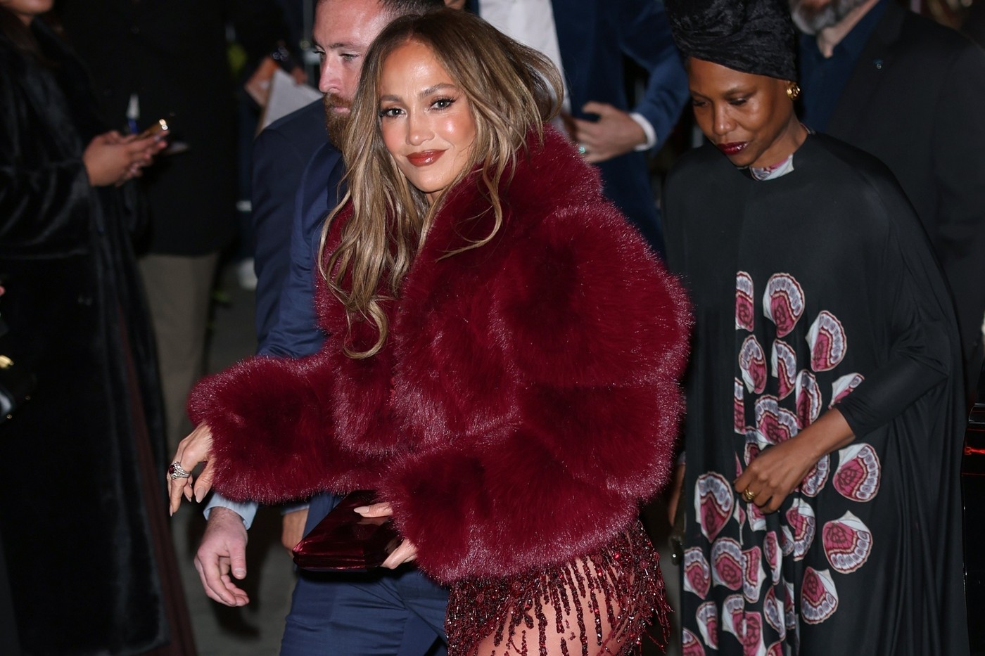 Lovitură pentru J-Lo, Rihanna și familia Kardashian: Cum luptă industria blănurilor împotriva unei interdicții la nivelul UE