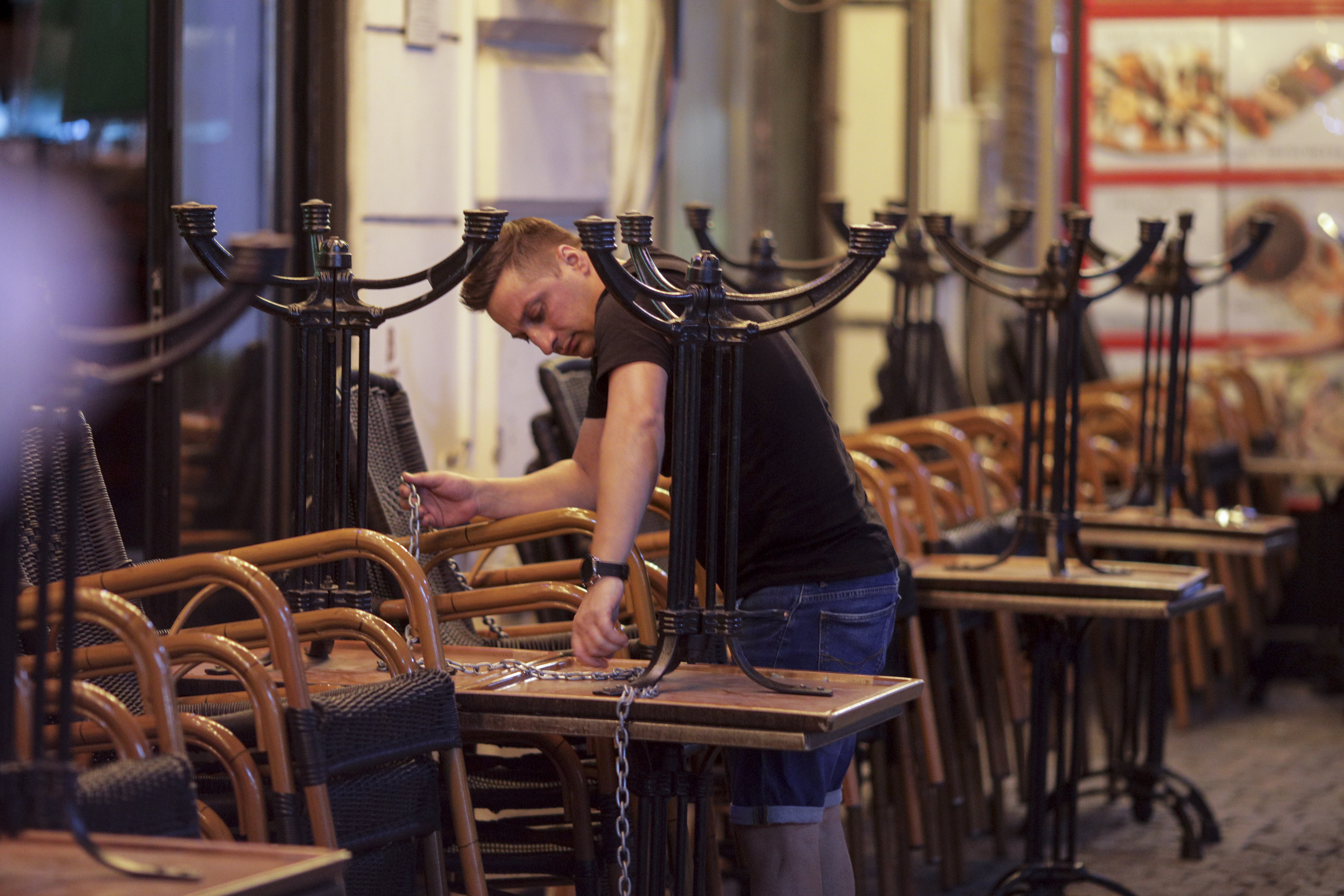 Primăria Capitalei pregătește un nou regulament pentru terasele din centrul orașului