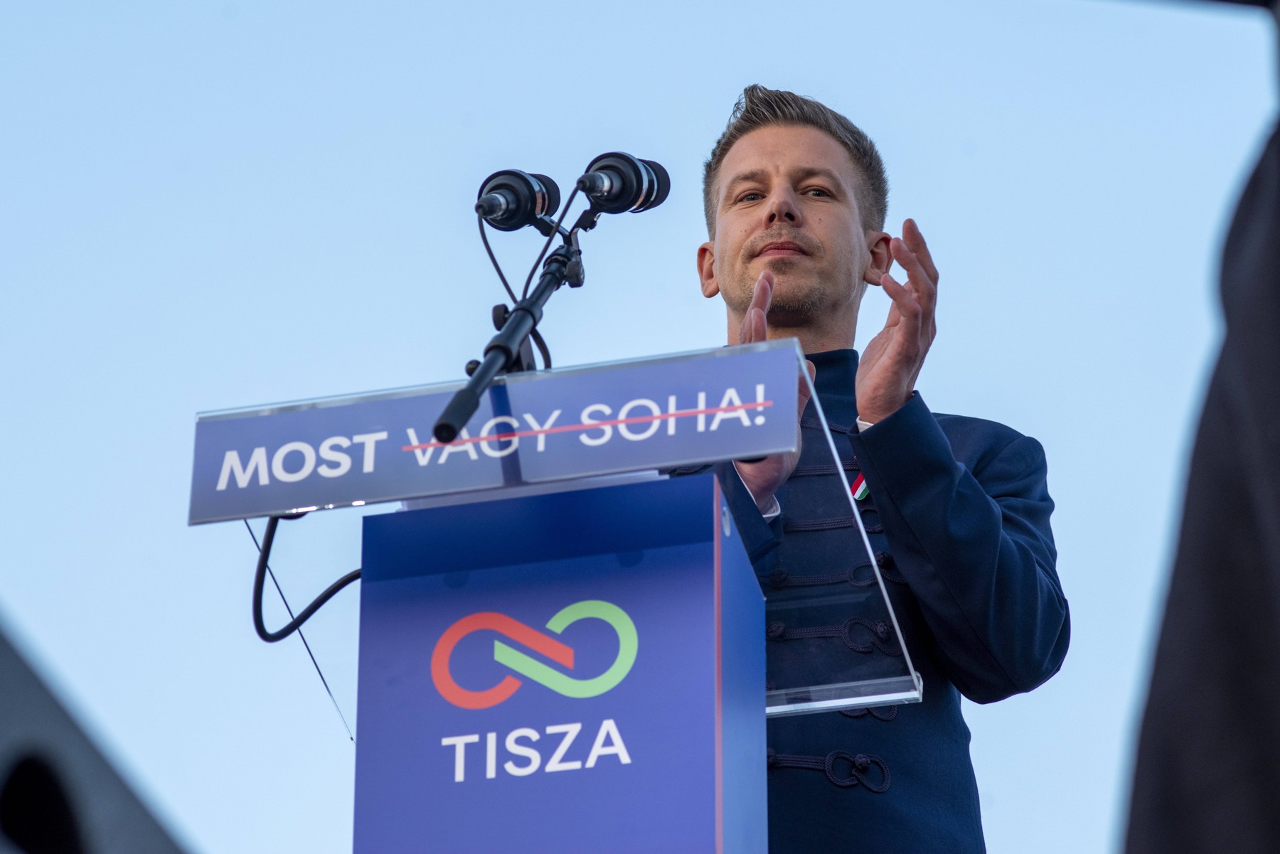 Péter Magyar, „omul dificil” care îl provoacă pe Viktor Orbán în Ungaria, este controversat chiar și printre susținătorii săi