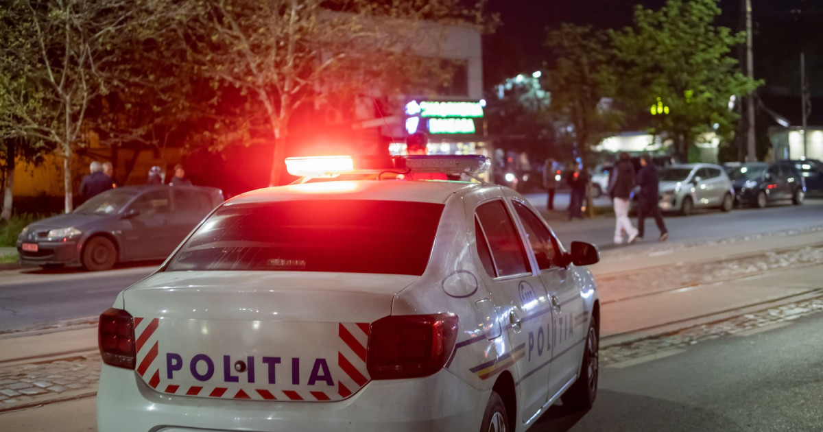 Scene violente la Cluj: livrator de mâncare, bătut cu ranga și lovit cu mașina. Polițiștii s-au autosesizat