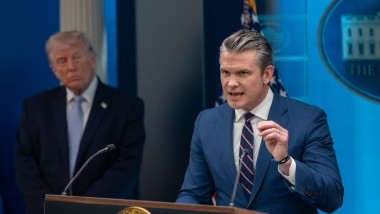 Pete Hegseth Donald Trump