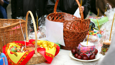 Ce alimente se împart în prima zi de Paște 2026. Foto Getty Images