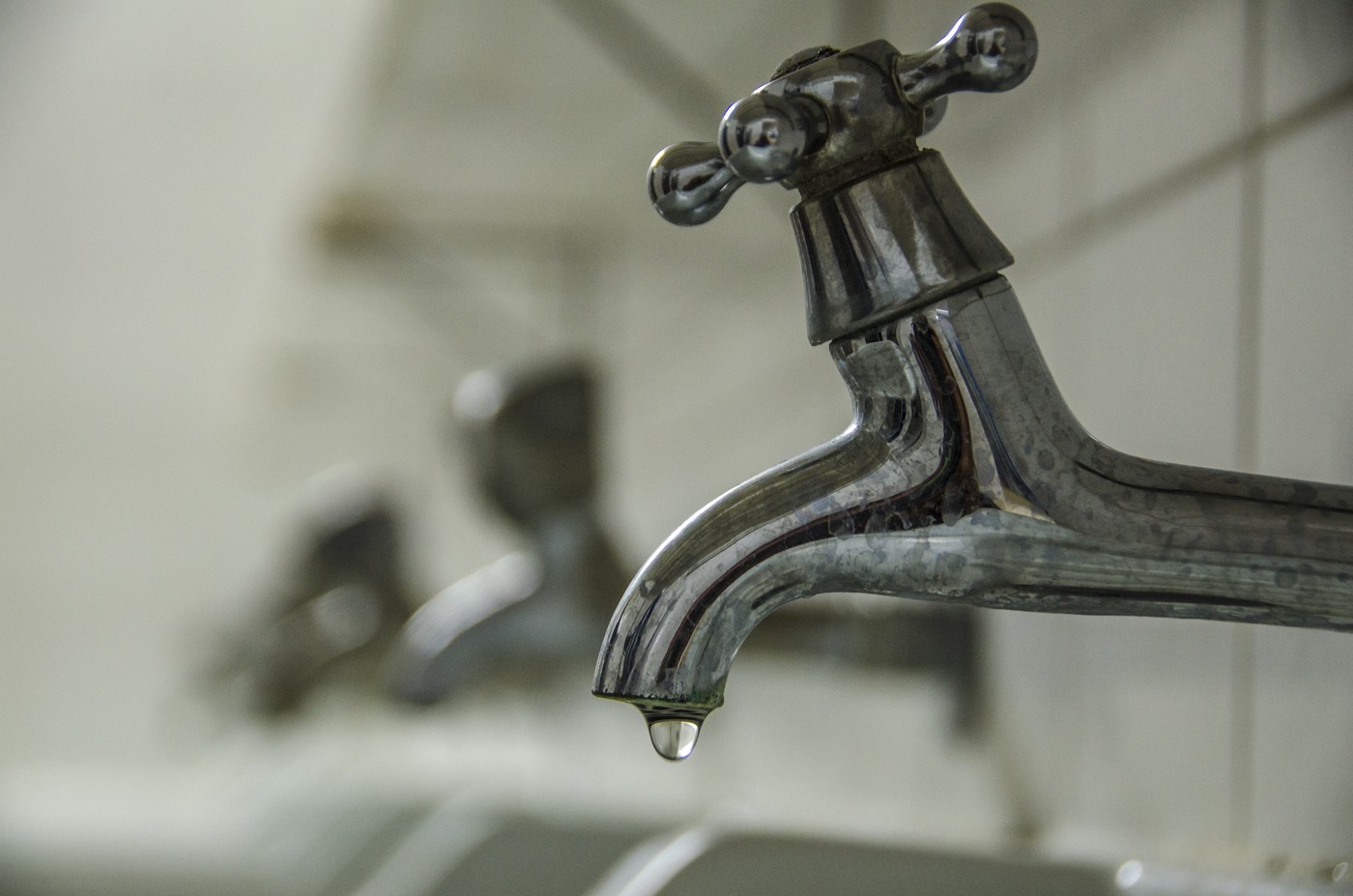 Un cuplu polonez, acuzat că a înșelat cea mai mare centrală electrică pe cărbune din Europa cu circa 5 milioane de euro. „Apă chioară”