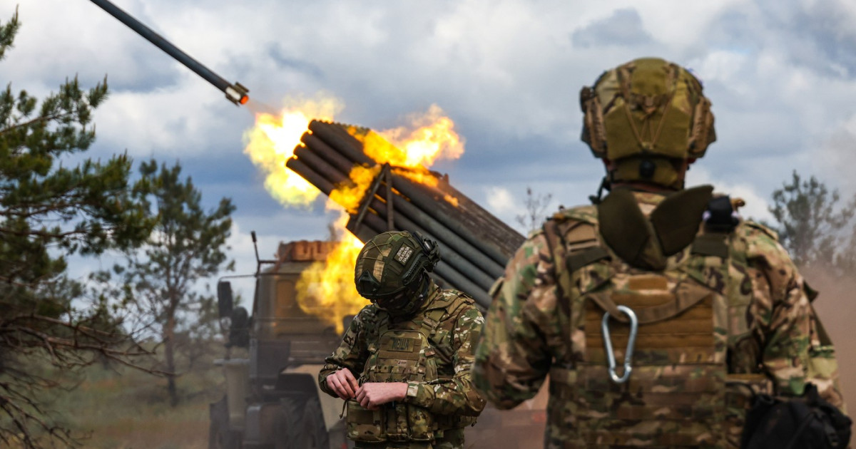 Confruntări continue pe frontul din Ucraina, în ciuda armistițiului de Paște