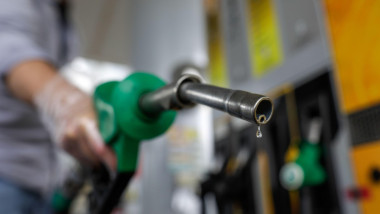 pompa benzina profimedia