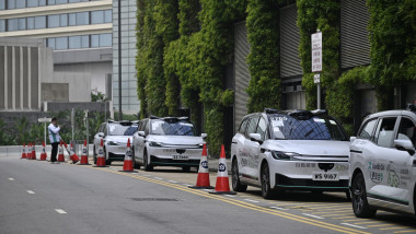 masini autonome robotaxi china