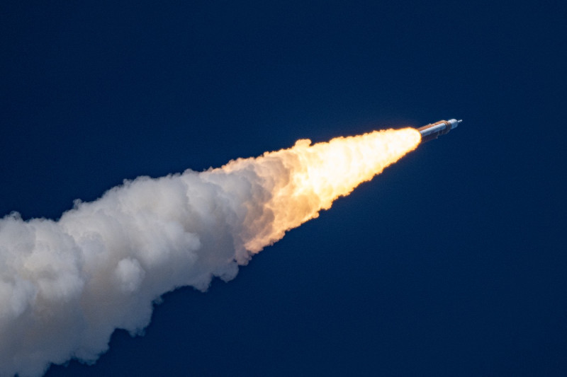 FL: NASA SLS Artemis II