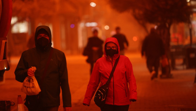 Crete is cloaked by Saharan dust storm